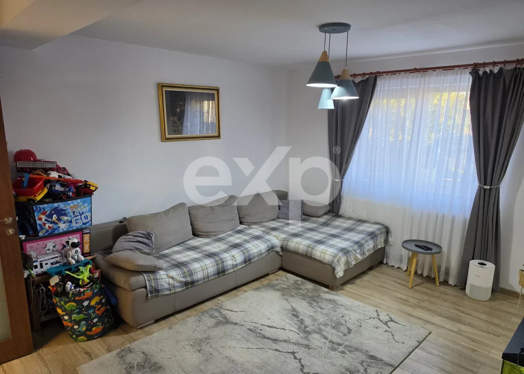 Casă 4 Camere | Trivale Platou – Confort și Natură la S