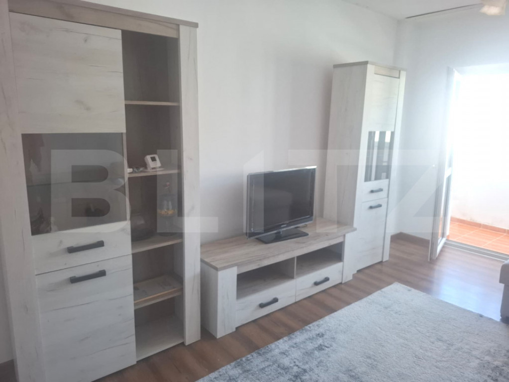 Apartament 2 camere, 39 mp, zona Micro 11