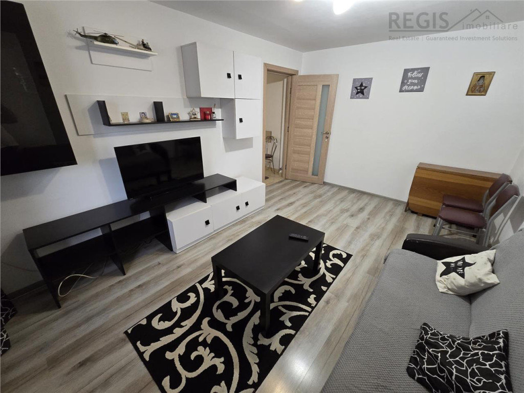 Apartament 3 camere, 74 mp, zona Bartolomeu