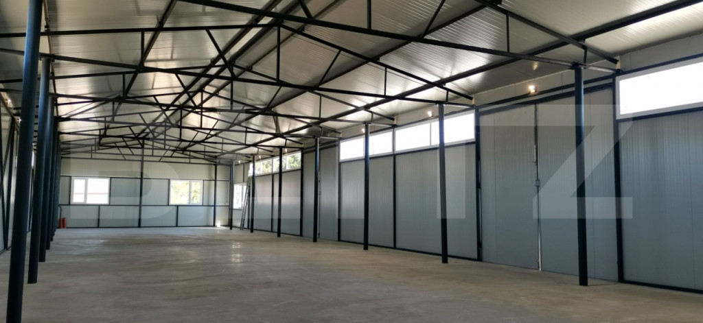 Hală / Spațiu comercial de închiriat – Strada Principal