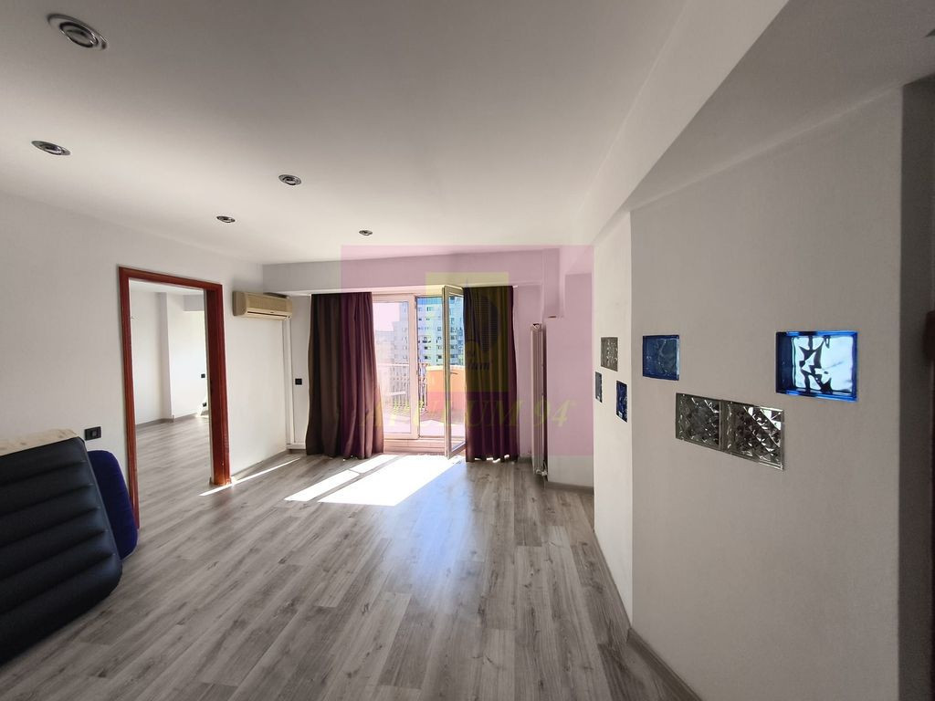 Apart 2 camere decomandat Constantin Brancoveanu / Lamote...