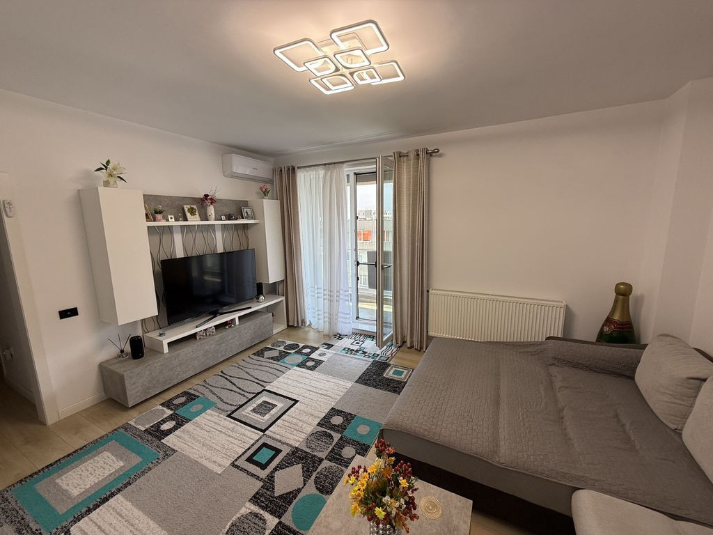 Apartament 2 camere zona Tomis Plus