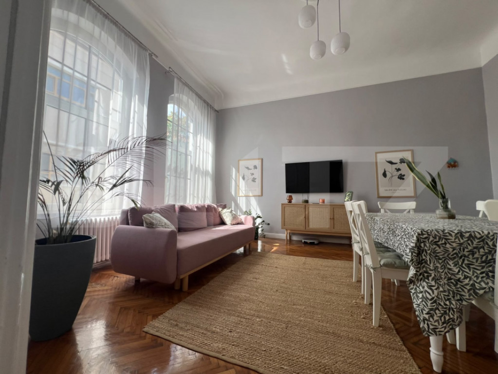 Apartament cu 4 camere 76 mp — Zonă Ultracentrală