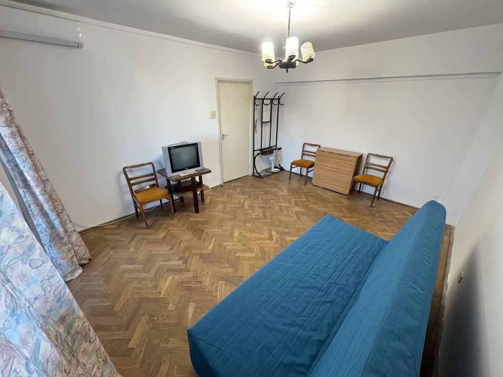 Apartament 2 camere decomandat zona Tomis Mall - Ștefan ...