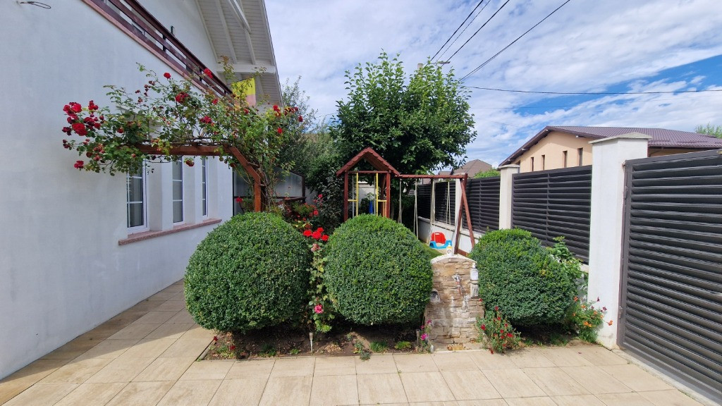 Casă Sânpetru intrare