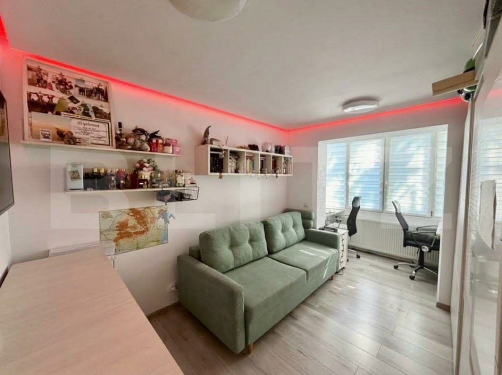 Apartament 3 camere, 70 mp +balcon, zona Calea Moldovei