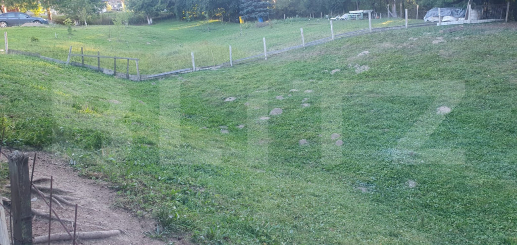 Teren intravilan, 1000 mp, zona Vatra Dornei