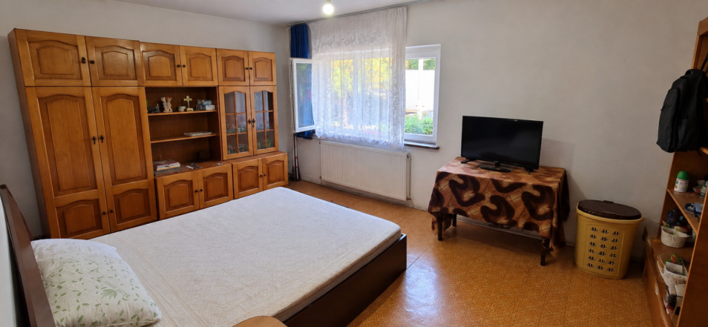 Apartament 2 camere de vanzare, 53 mp, zona Craiovita
