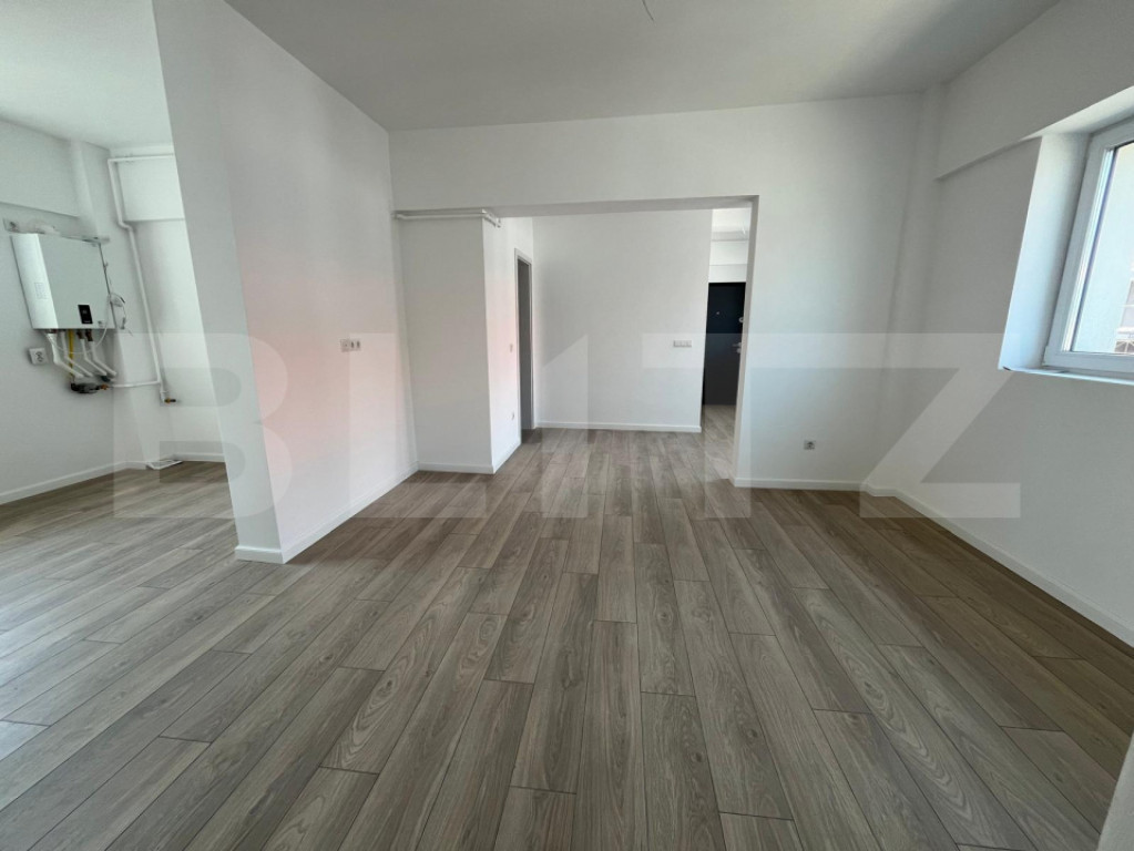 Apartament 3 camere, 65 mp, zona Decebal