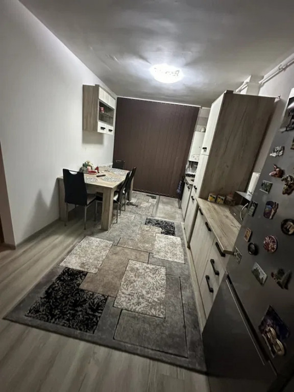 Apartament 2 camere 36 mp in Floresti zona Eroilor