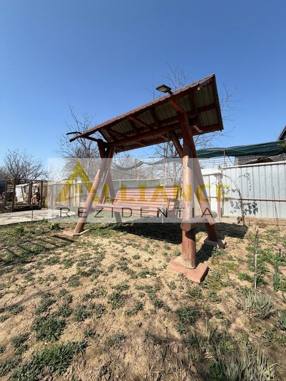 CASĂ INDIVIDUALĂ | 2 LOCUINȚE | TEREN 754 MP | GARAJ |...