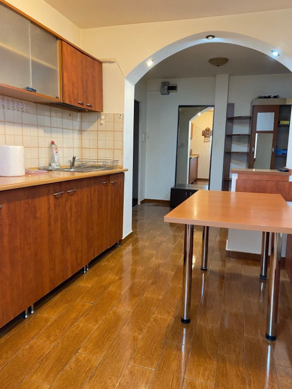 Ap 2 cam Popa Sapca, et 2, mobilat, 89900 EURO