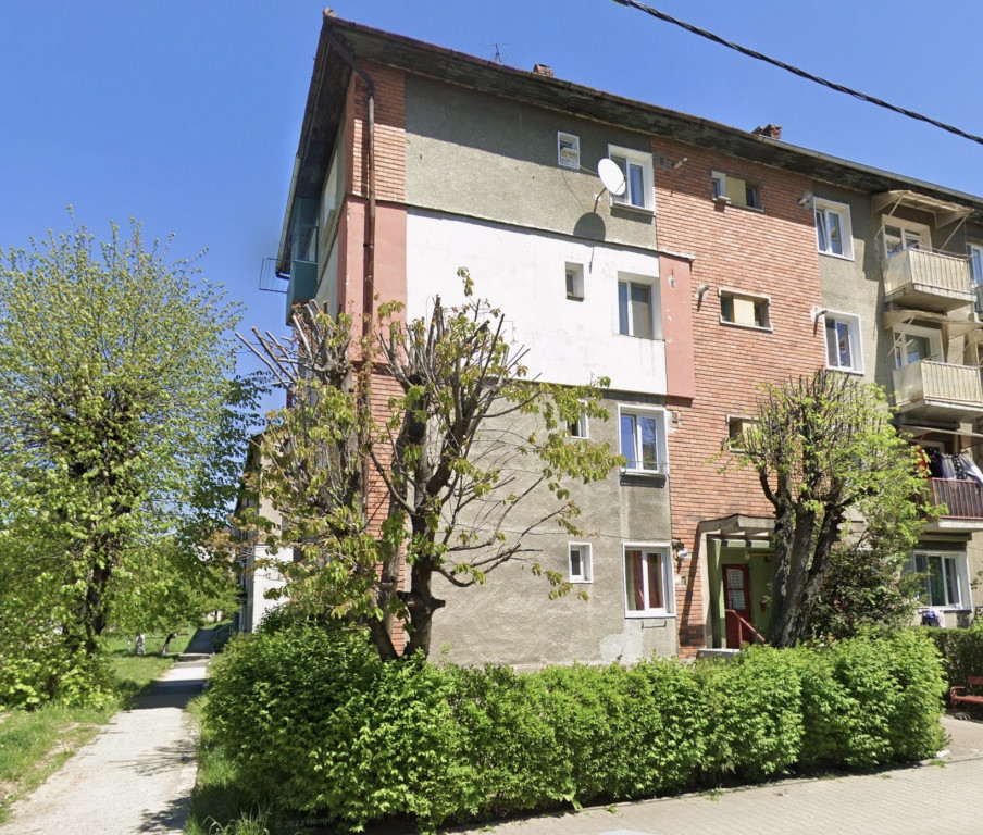 Garsonieră la cheie Petroșani, pe strada 1 iunie
