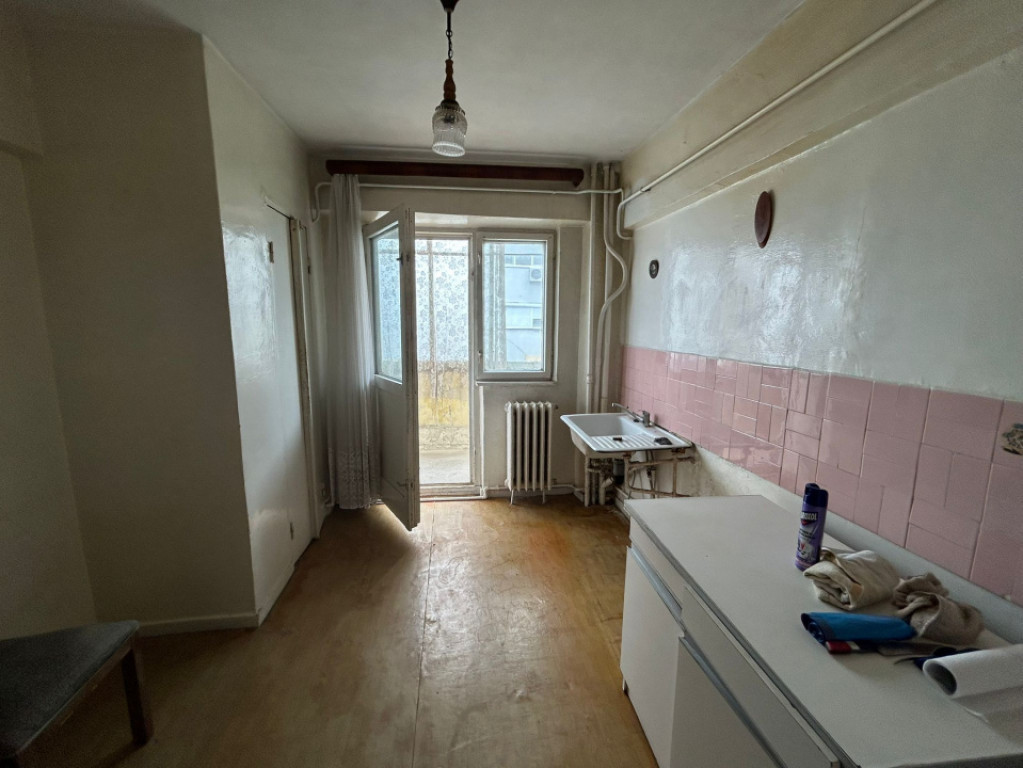- Comision Zero, Apartament 2 camere 55mp, Plantelor et. 2/4