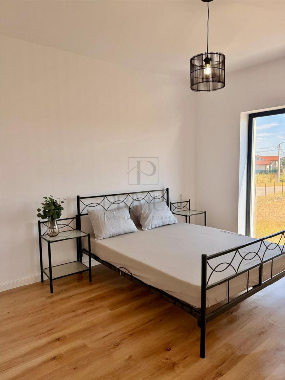 Giroc, apartament 2 camere, decomandat, incalzire in pardose