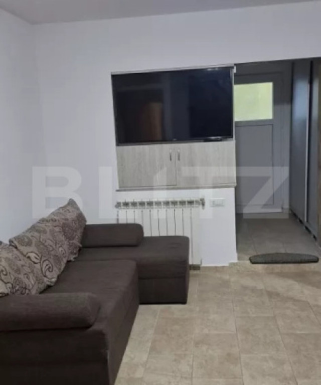 Apartament 3 camere, 60 mp, zona Nicolina