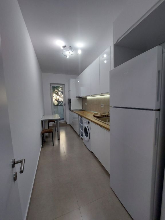 2 Camere, 2 balcoane, mobilat, PARCARE SUBSOL INCLUSA, 3 minute Metrou Pacii