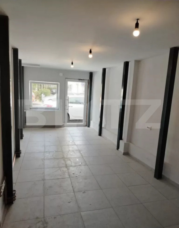 Spatiu comercial in zona Farmec