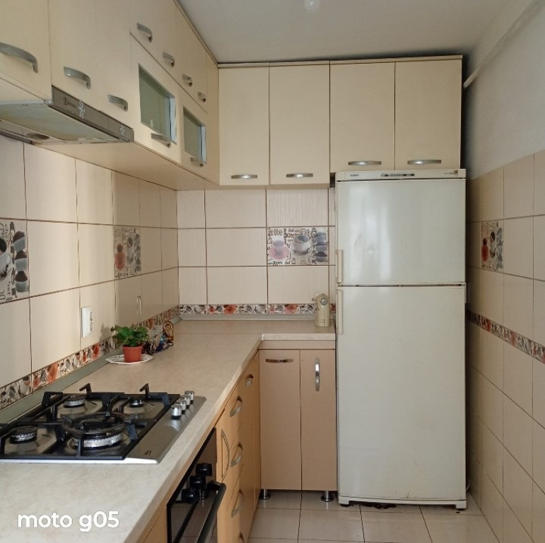 Apartament Cu 3 Camere Decomandate Zona George Enescu