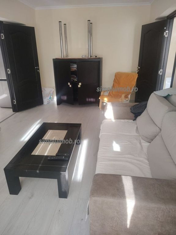 2 camere Sector 4 | Bloc 1982 | Renovat complet + central...