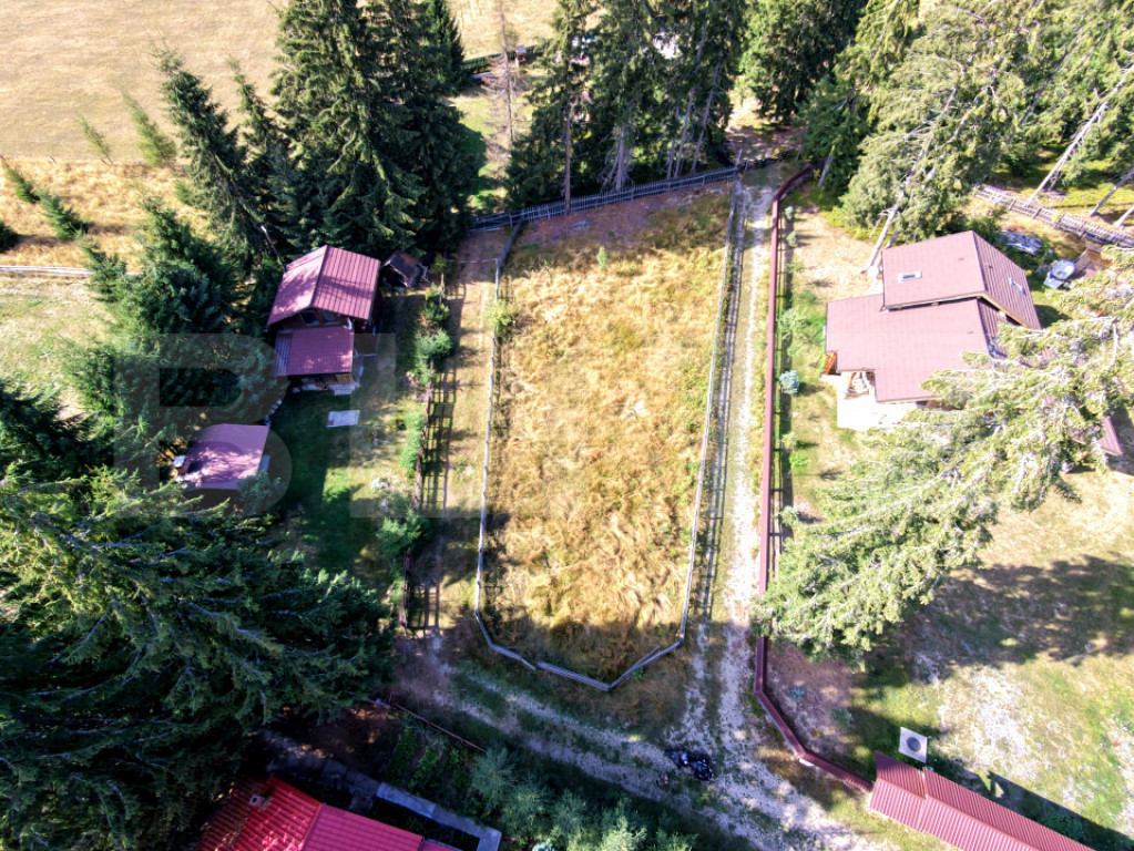 Teren intravilan, 744 mp, zona Marisel