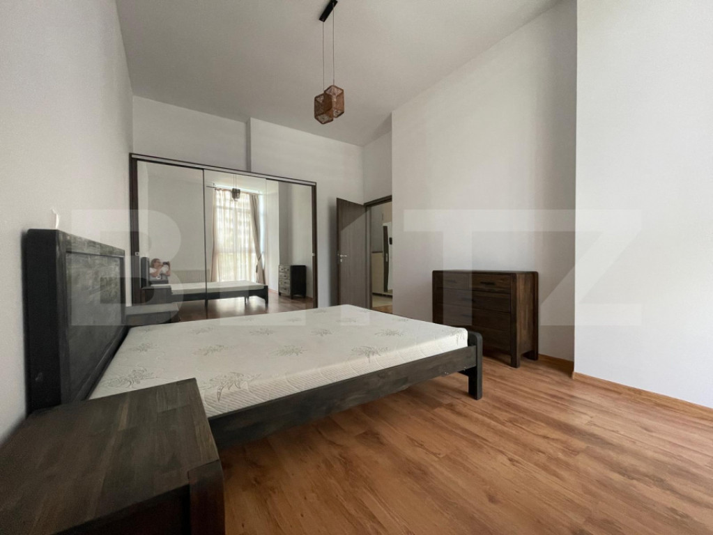 Apartament 2 camere, 65 mp, zona Soarelui