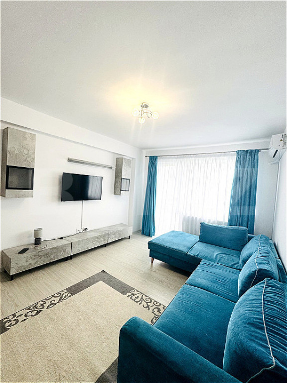 Apartament 2 camere, 52 mp, zona Tractorul