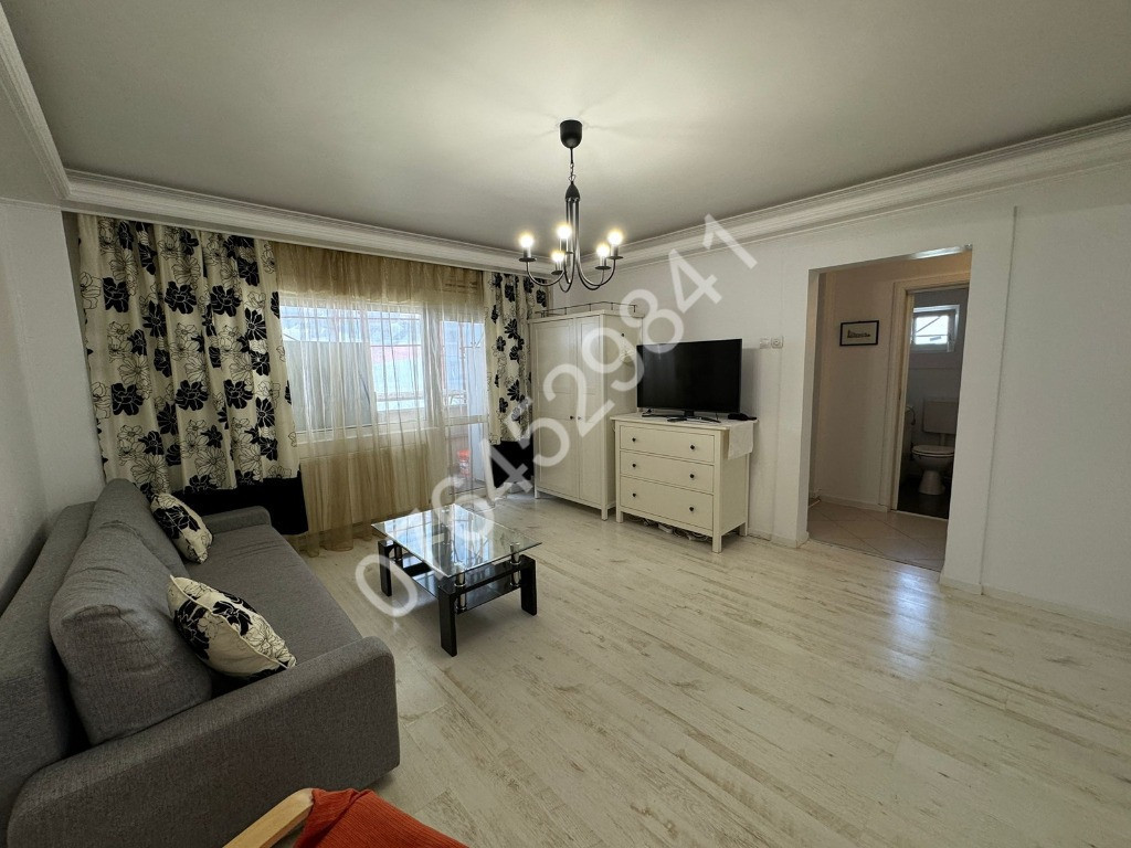 Garsoniera Alba Iulia-Decebal,Str. Mesterul Manole 4.la 10 min metrou