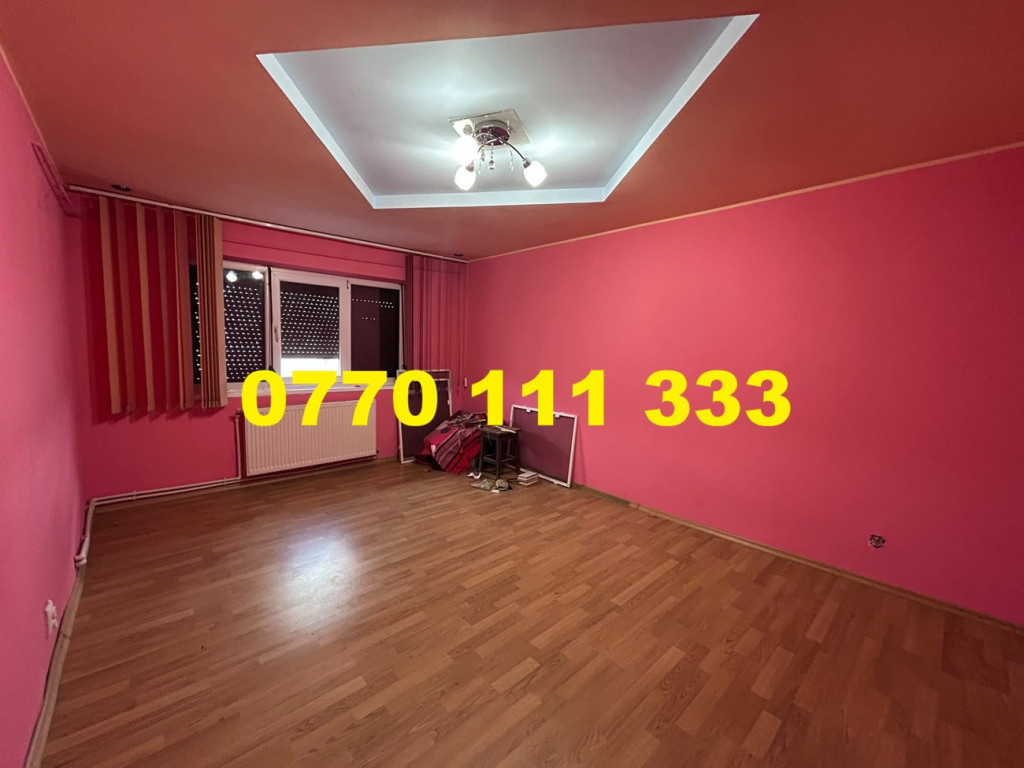 Apartament 3 camere, zona Buzaului, suprafata 66mp.