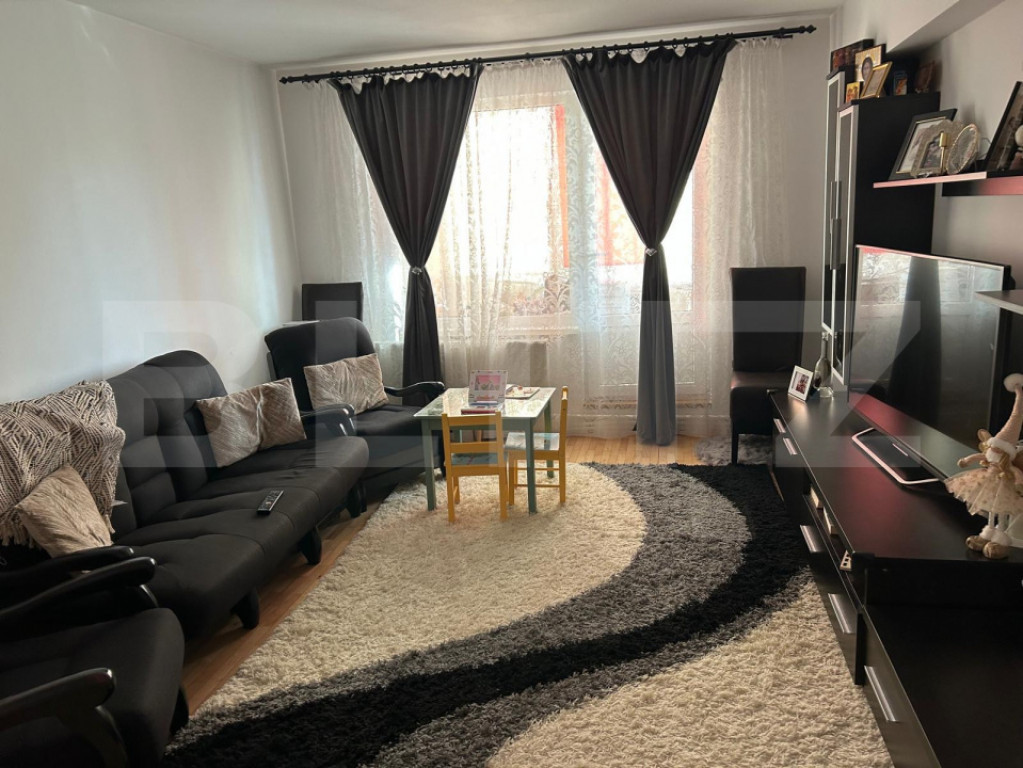 Apartament 3 camere Reghin