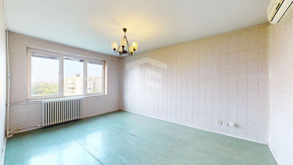 Apartament 3 camere decomandat -10 minute de metrou Apara...
