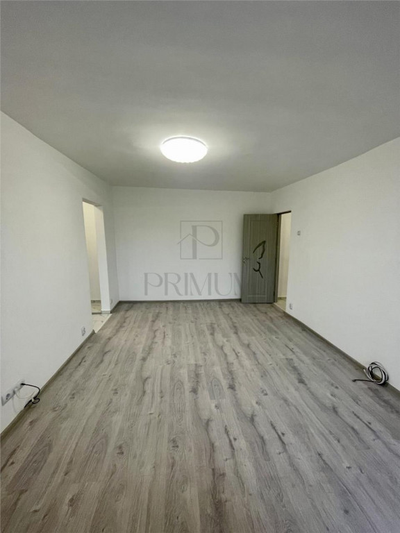 Dambovita, 2 camere, renovat, centrala proprie