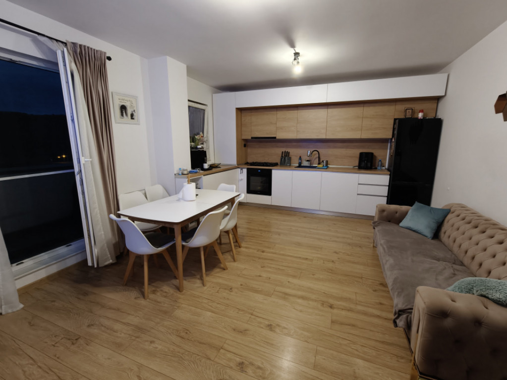 Apartament 2 camere, 45 mp, balcon, parcare | zona Terra, Fl