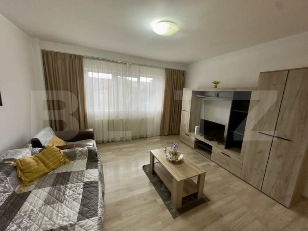 Apartament 2 camere de închiriat, 52 mp, zona Tolstoi