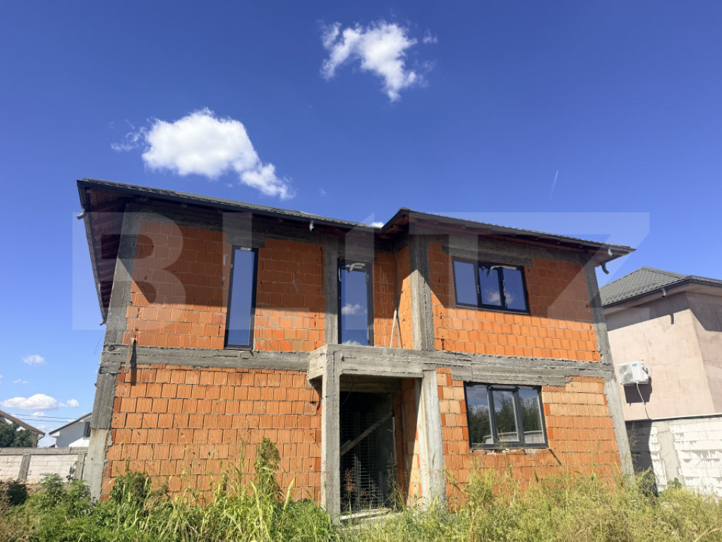 Casa la rosu P+1 cu teren 478 mp, zona Damila