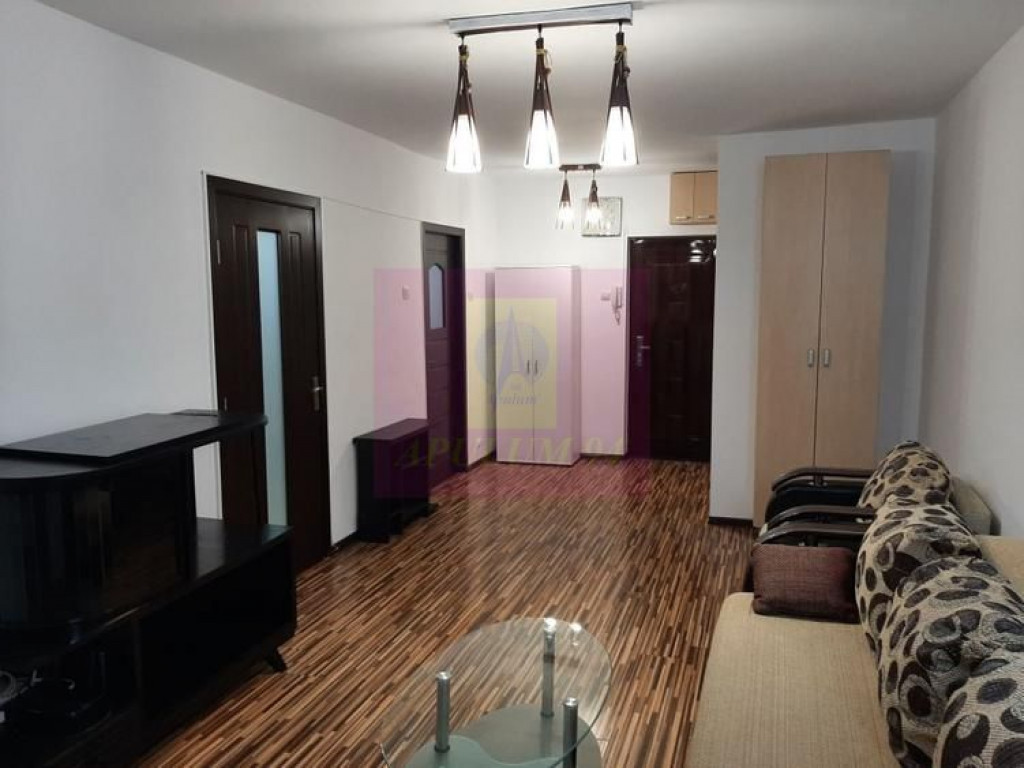 Ichiriere apartament 2 camere Tineretului-stradal