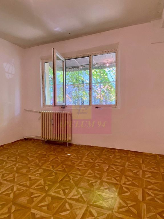 2 camere, 40,4 mp, parter, Aleea Petrăchești, de renovat