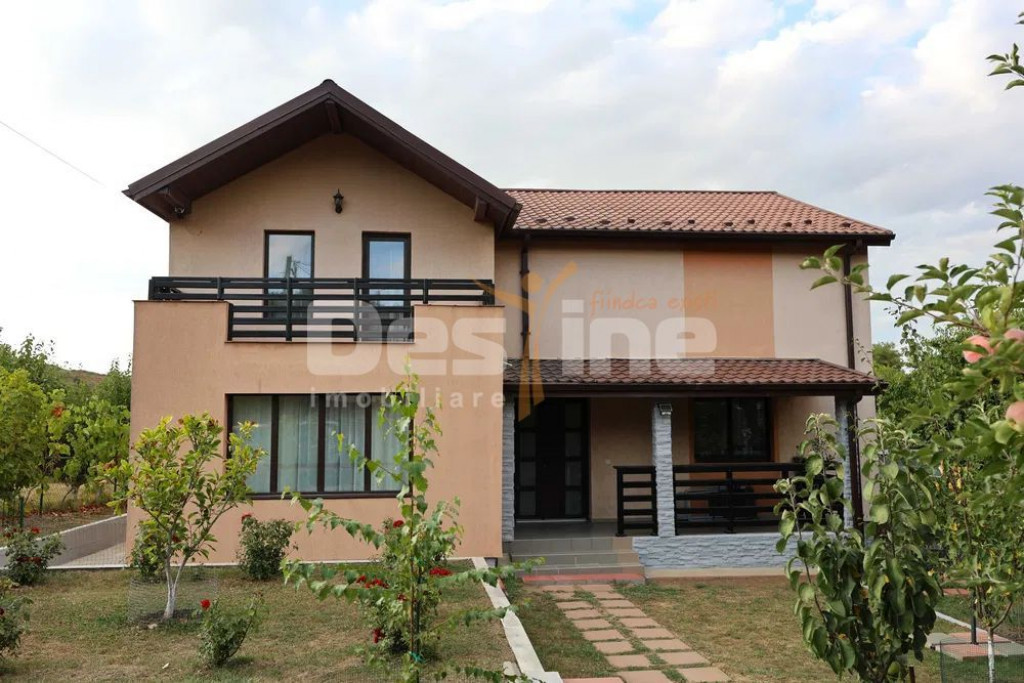 Casă spațioasă P+E, 179 mp, teren 600 mp | Tomești – lângă pădure