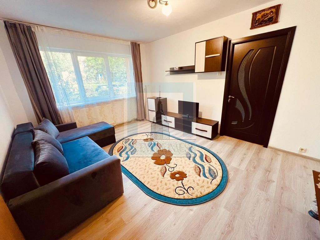 Apartament 2 camere mobilat/utilat - zona Garii