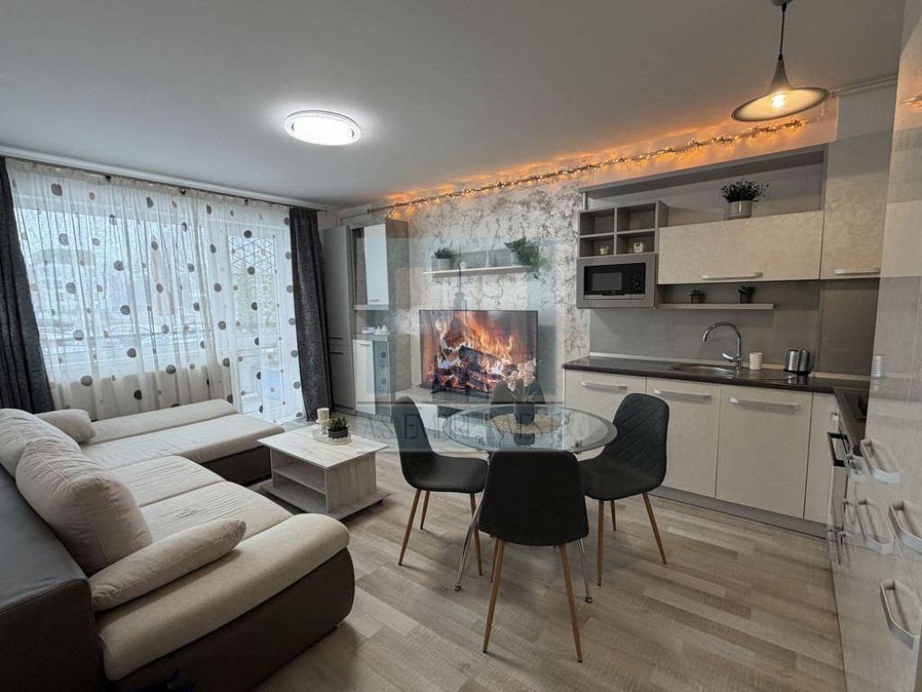 Inchiriere Apartament - casa, 3 cam., Zona Centrala, direct proprietar