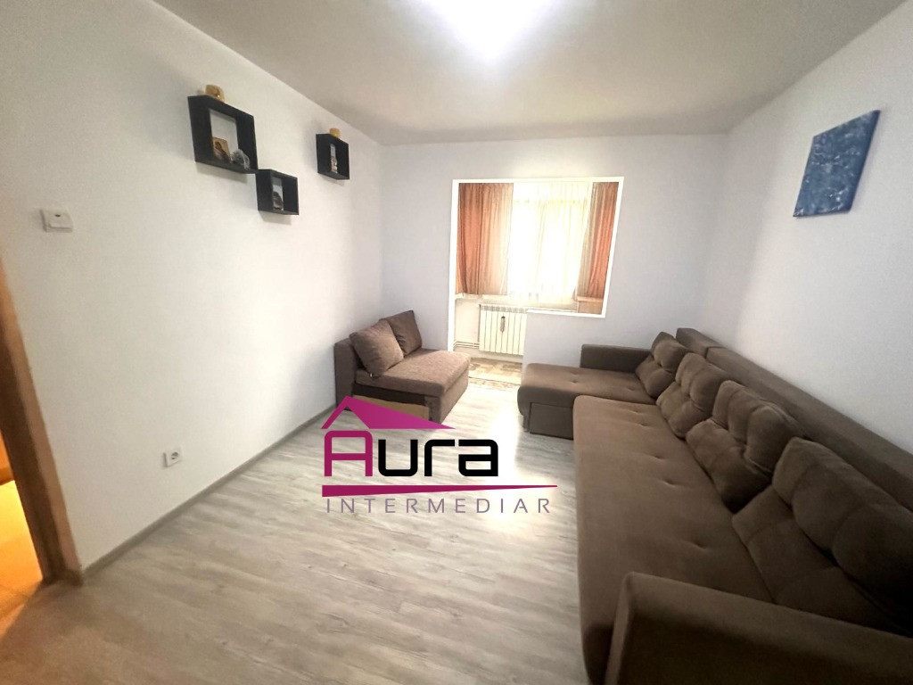 Inchiriez apartament 2 camere zona Neptun