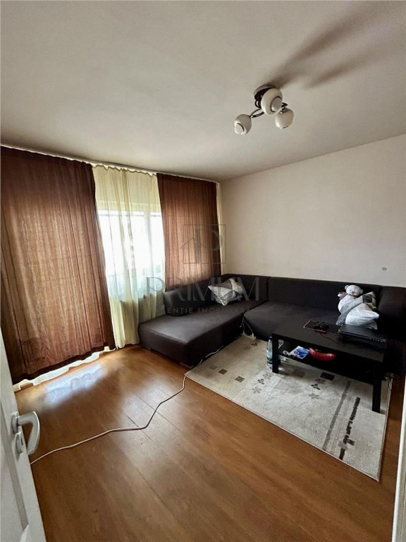 Fabric, 2 Camere, Decomandat, Centrala Proprie, 2 Balcoane