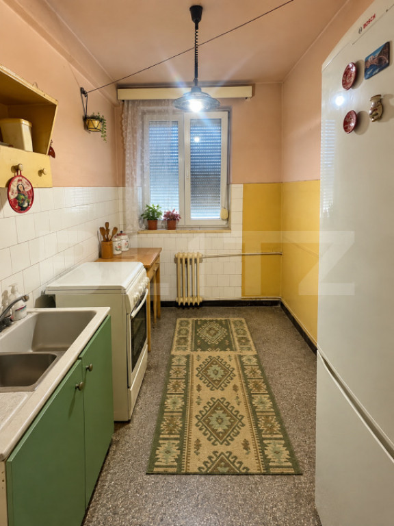 Apartament tip X renovat complet, zona - Rogerius