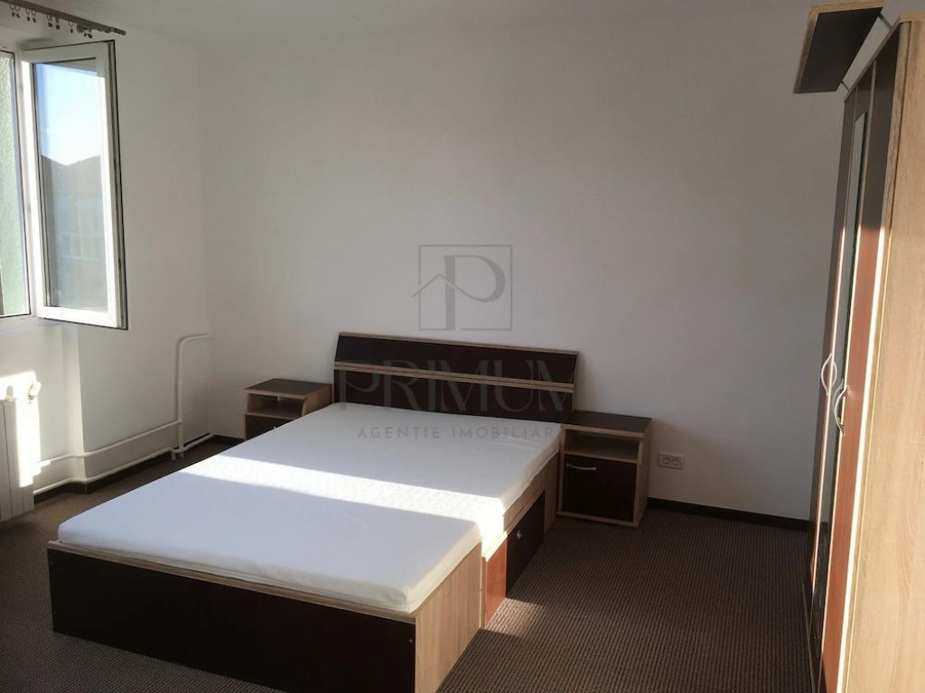 Balcescu - 2 Camere - Bloc anvelopat - Decomandat