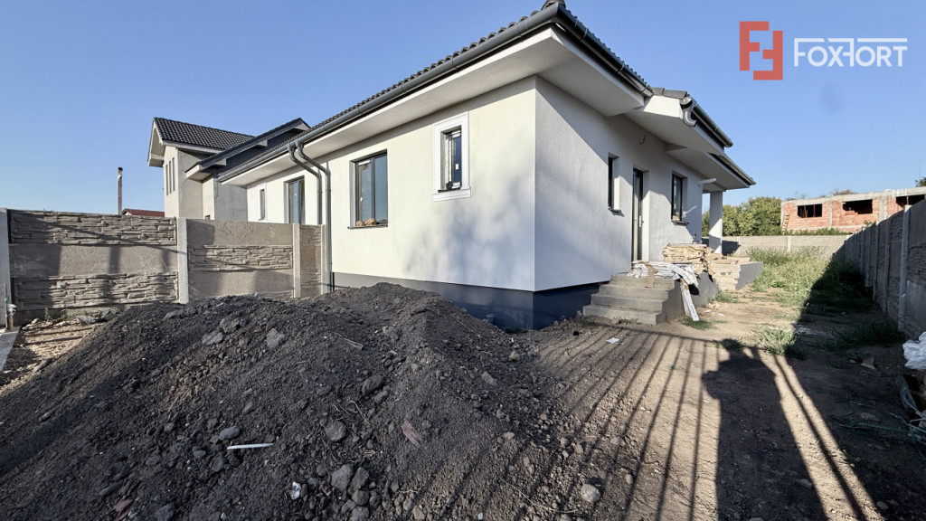 Duplex pe parter 3 camere Albina - Timis