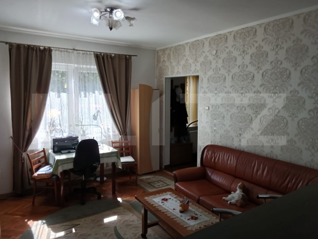 Casă de vânzare în Luduș – zonă semicentrală, singur