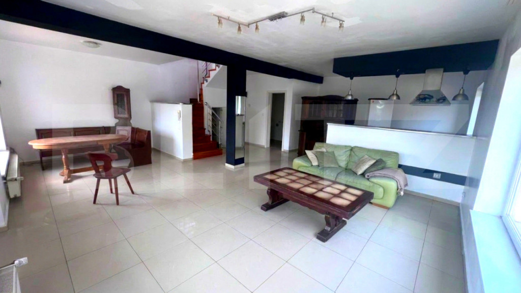Casă de închiriat în Cetate, Alba Iulia – 4 camere,