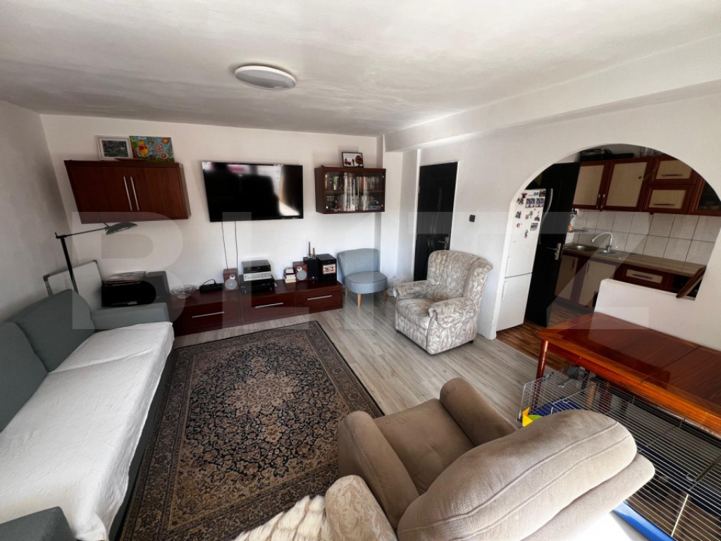 Apartament 3 camere, 72 mp, Codlea