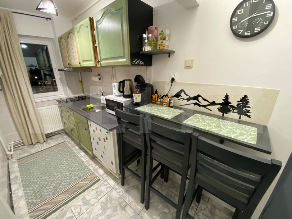 ???? Apartament 2 camere de vânzare în Lupeni – Etaj 2,