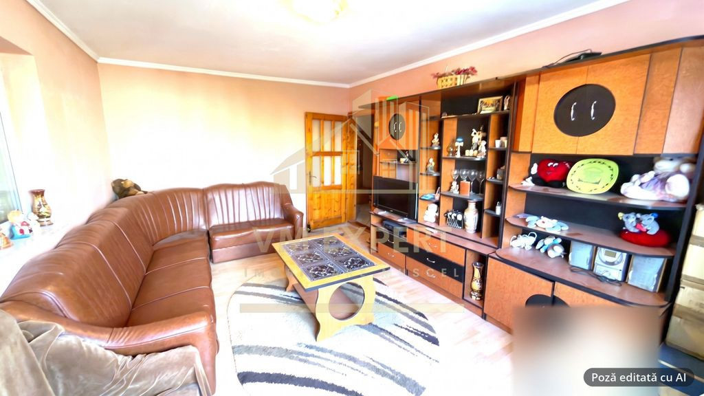 APARTAMENT 2 CAMERE DECOMANDAT ETAJ 3 GRUI ARGEȘ